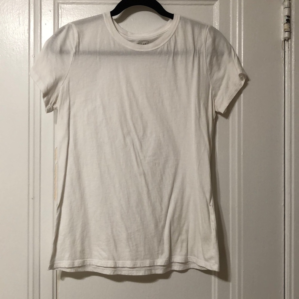 Gap White T Shirt